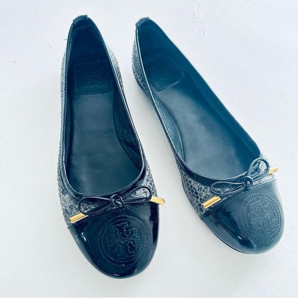 Tory Burch black snake print ballerinas size 6M - Picture 5 of 11